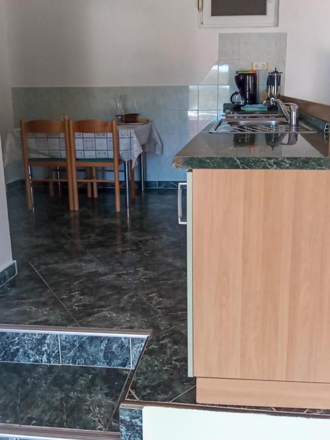 Apartmani Frka Sali Zewnętrze zdjęcie