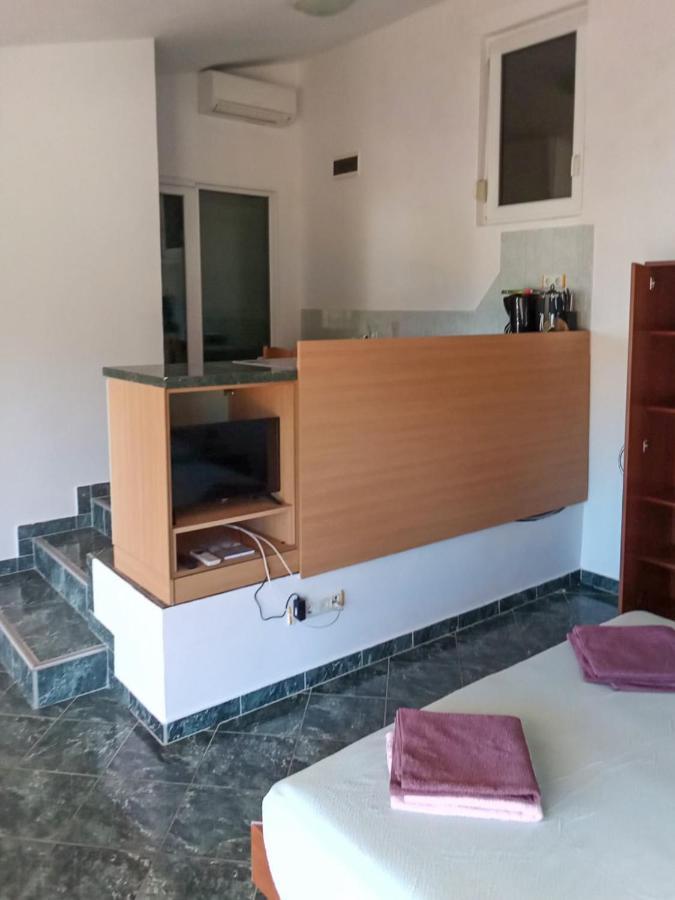 Apartmani Frka Sali Zewnętrze zdjęcie